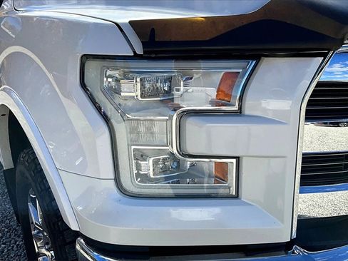Used 2016 Ford F150 Lariat w/ Equipment Group 502A Luxury image 27