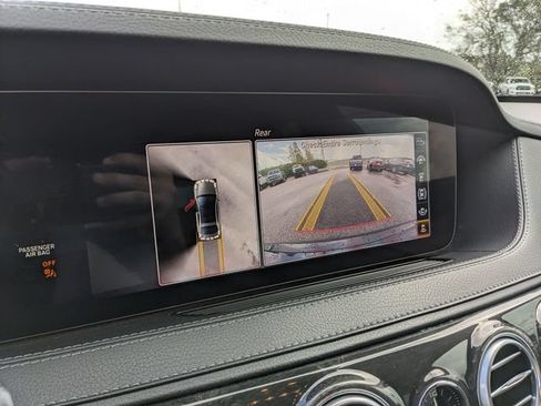 Used 2020 Mercedes-Benz S 450 Sedan image 27