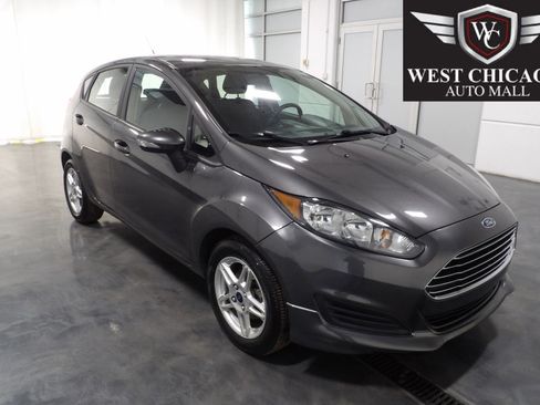 Used 2018 Ford Fiesta SE w/ Equipment Group 201A FWD image 1