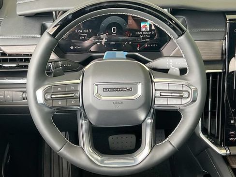 New 2026 GMC Acadia Denali w/ Super Cruise Package FWD image 7