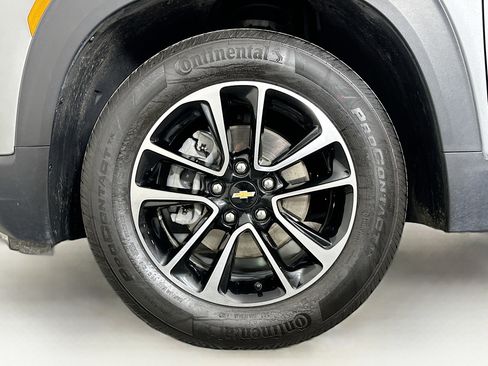 Used 2024 Chevrolet TrailBlazer LT image 11