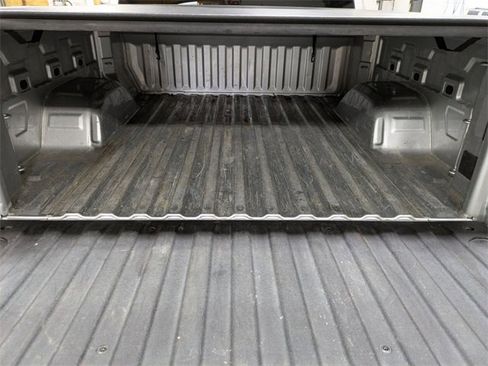 Certified 2019 Chevrolet Silverado 1500 Custom Trail Boss w/ Custom Convenience Package image 23