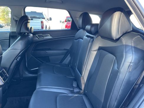 Certified 2024 Kia Sportage EX image 20