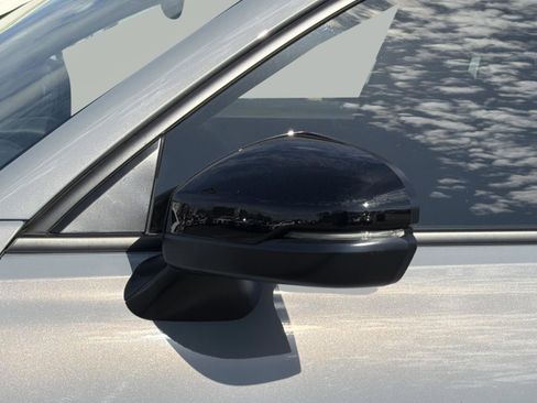 Used 2025 Honda HR-V Sport image 14