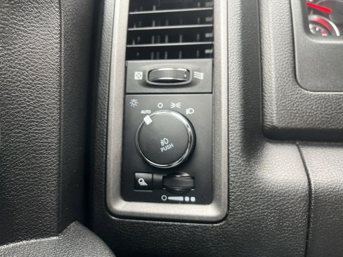 Used 2022 RAM 1500 Tradesman w/ Tradesman SXT Package image 24