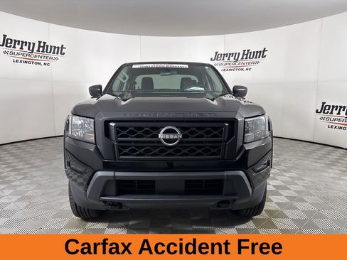 Used 2022 Nissan Frontier S w/ Technology Package image 3