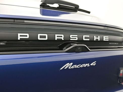 Certified 2024 Porsche Macan 4 Electric image 14