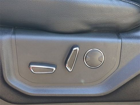 Used 2017 Ford F350 Lariat w/ FX4 4x4 Off Road Package image 8