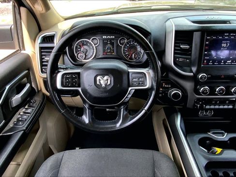 Used 2019 RAM 2500 Big Horn image 5