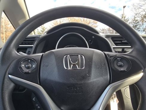 Used 2020 Honda Fit LX image 23