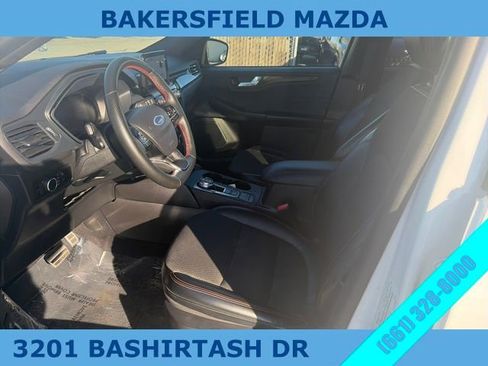 Used 2023 Ford Escape ST-Line image 9