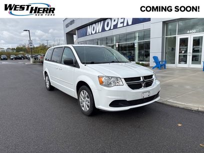 Used 2017 Dodge Grand Caravan SE w/ Power Window Group