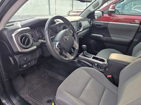 Used 2023 Toyota Tacoma SR5 AWD/4WD image 9