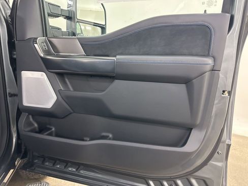 New 2026 Ford F350 Platinum w/ FX4 Off-Road Package AWD/4WD image 16