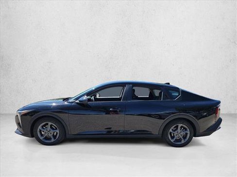 Used 2025 Kia K4 LXS image 8