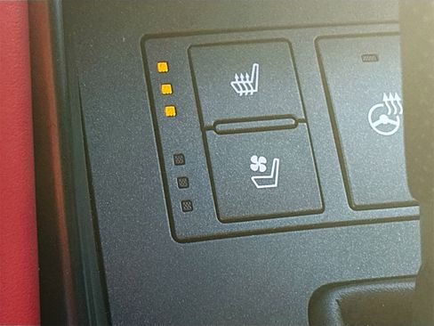 Used 2022 Lexus IS 350 F Sport image 20