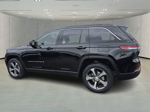 New 2026 Jeep Grand Cherokee Limited image 4