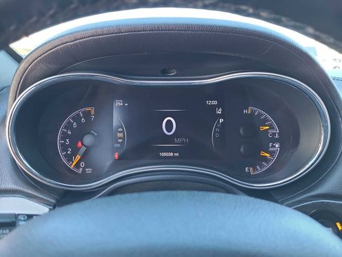 Used 2018 Jeep Grand Cherokee Limited image 26