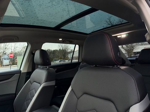 New 2026 Volkswagen Atlas Peak Edition image 25