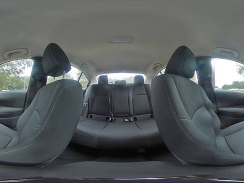 Used 2025 Toyota Corolla LE FWD image 35