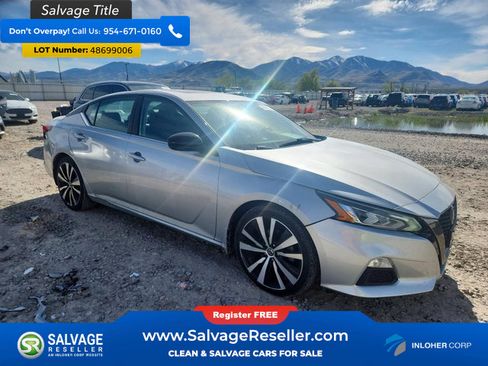 Used 2019 Nissan Altima 2.5 SR w/ SR Premium Package image 5