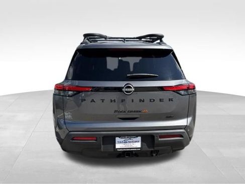 Used 2024 Nissan Pathfinder Rock Creek AWD/4WD image 10