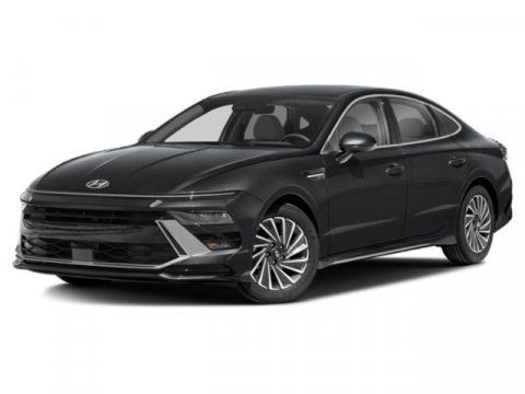 Used 2025 Hyundai Sonata SEL FWD image 1