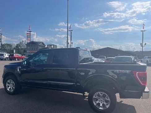 Used 2023 Ford F150 XLT image 7