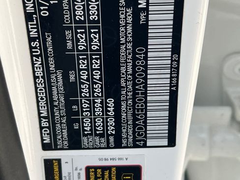 Used 2017 Mercedes-Benz GLE 43 AMG 4MATIC image 28