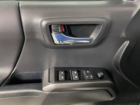 Certified 2023 Toyota Tacoma TRD Sport w/ Technology Package image 21