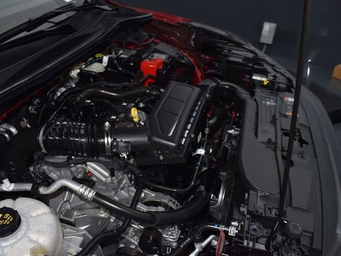 Certified 2025 Ford Escape ST-Line image 20