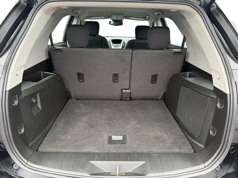 Used 2017 Chevrolet Equinox LS AWD/4WD image 18