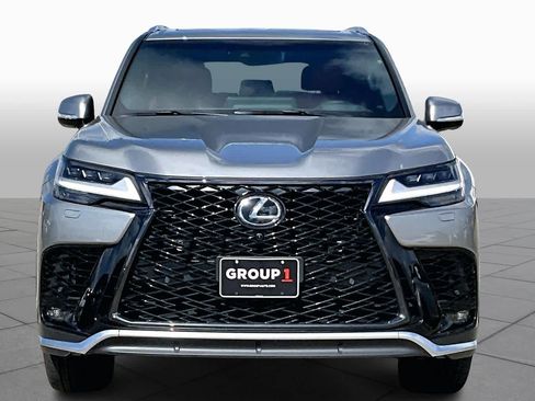 Used 2024 Lexus LX 600 F Sport image 4