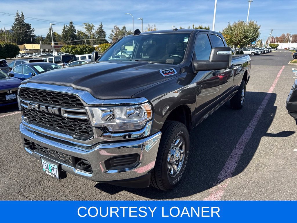 Used 2024 RAM 2500 Tradesman w/ Chrome Appearance Group AWD/4WD image 3