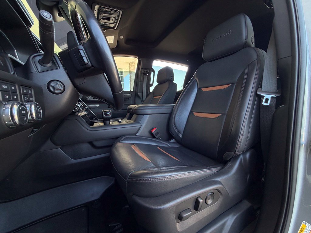 Used 2023 GMC Sierra 1500 AT4 w/ AT4 Premium Package AWD/4WD image 6