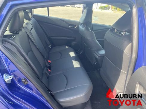 Used 2016 Toyota Prius Four Touring FWD image 14