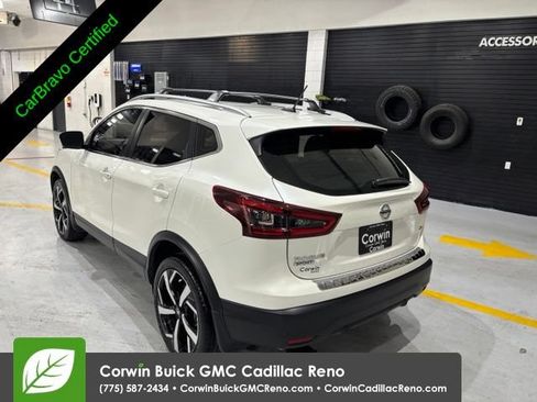 Used 2020 Nissan Rogue Sport SL FWD image 6