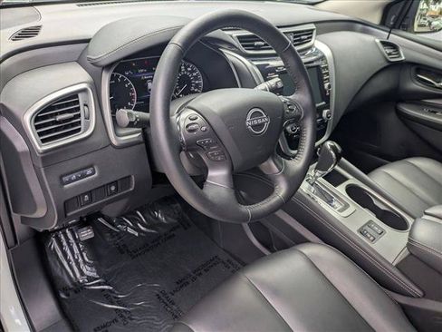 Certified 2024 Nissan Murano SV w/ SV Midnight Edition Package FWD image 10