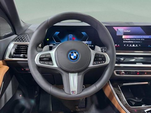 New 2026 BMW X5 xDrive50e w/ M Sport Package image 14