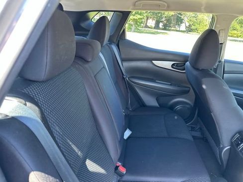 Used 2021 Nissan Rogue Sport S FWD image 23