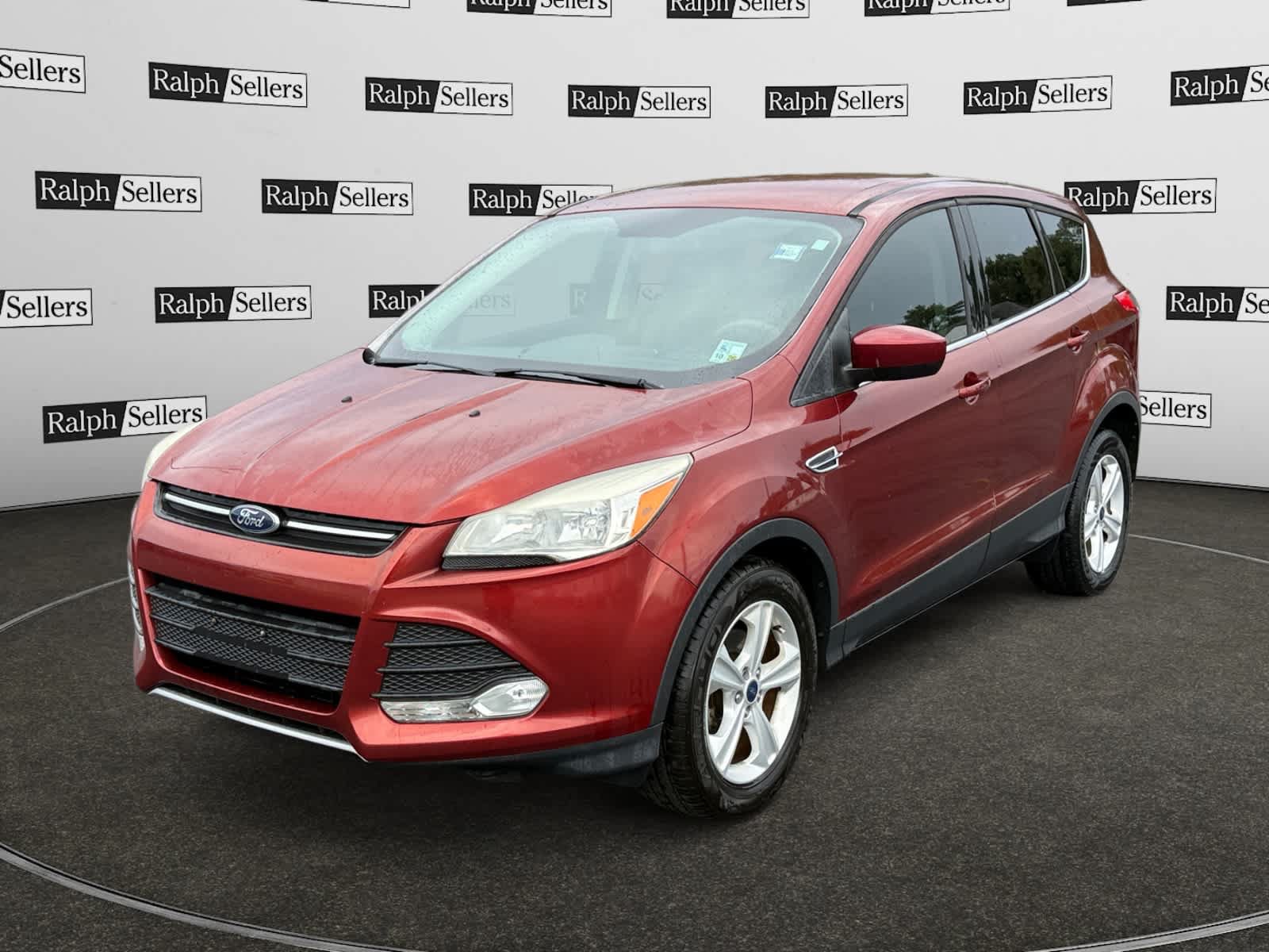 Used 2016 Ford Escape SE FWD image 2