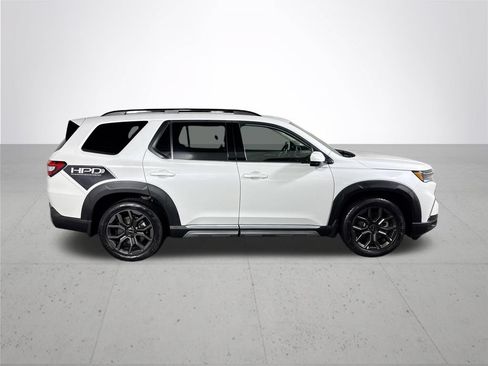 Certified 2023 Honda Pilot Elite image 6