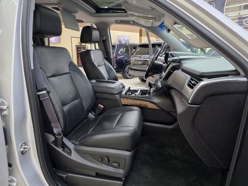 Used 2015 Chevrolet Tahoe LTZ RWD image 22