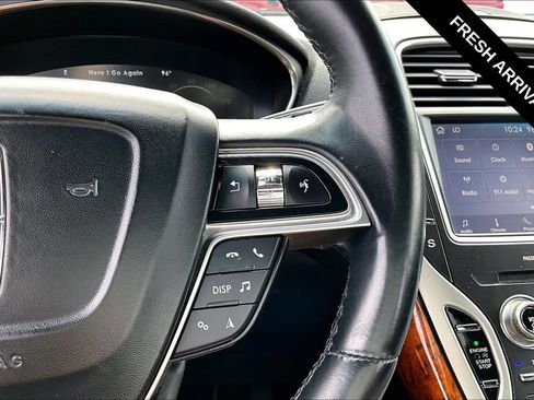 Used 2019 Lincoln Nautilus Reserve AWD/4WD image 14