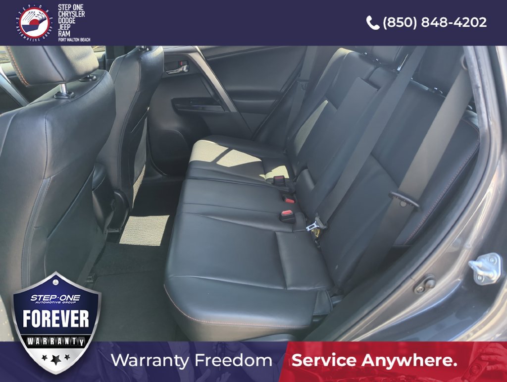 Used 2018 Toyota RAV4 SE w/ Power Extra Value Package FWD image 29