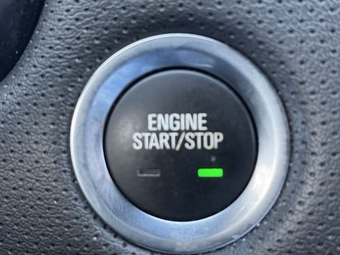 Used 2021 Cadillac XT5 Luxury image 24