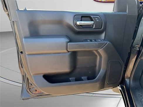 Used 2022 Chevrolet Silverado 1500 Custom Trail Boss image 6