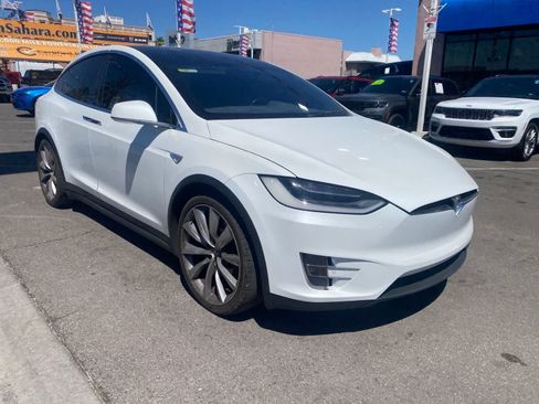 Used 2016 Tesla Model X Performance AWD/4WD image 4