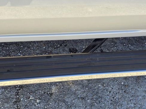 Used 2024 GMC Sierra 1500 Denali Ultimate image 11