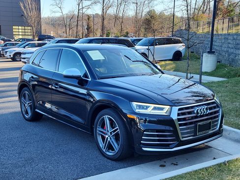 Used 2019 Audi SQ5 Premium Plus w/ Premium Plus Package image 10